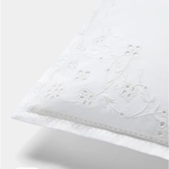 Ralph Lauren Marguerite Embroidery Throw Pillow - Picture 3 of 8